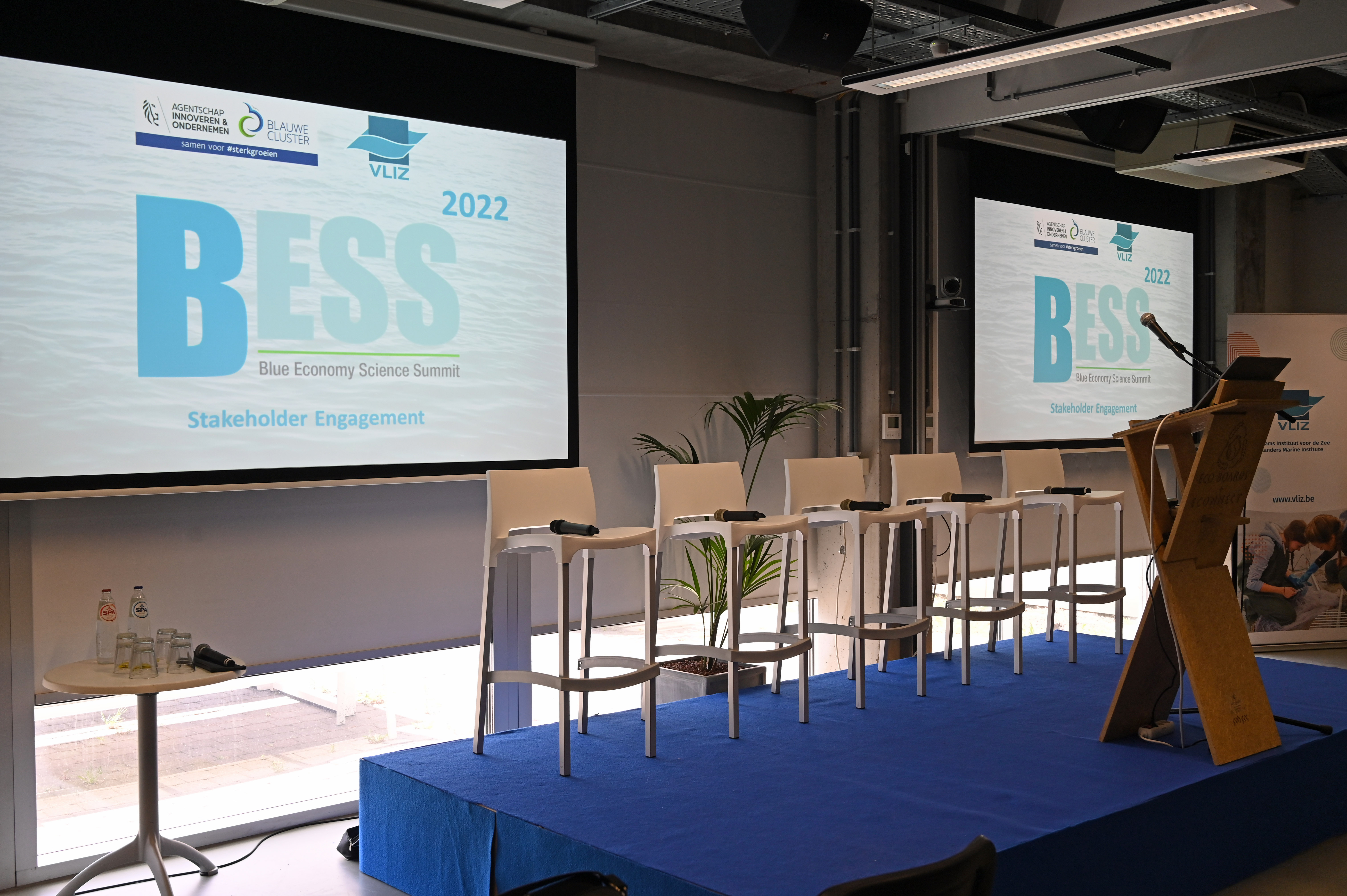 het podium van de Blue Economy Science Summit 2022